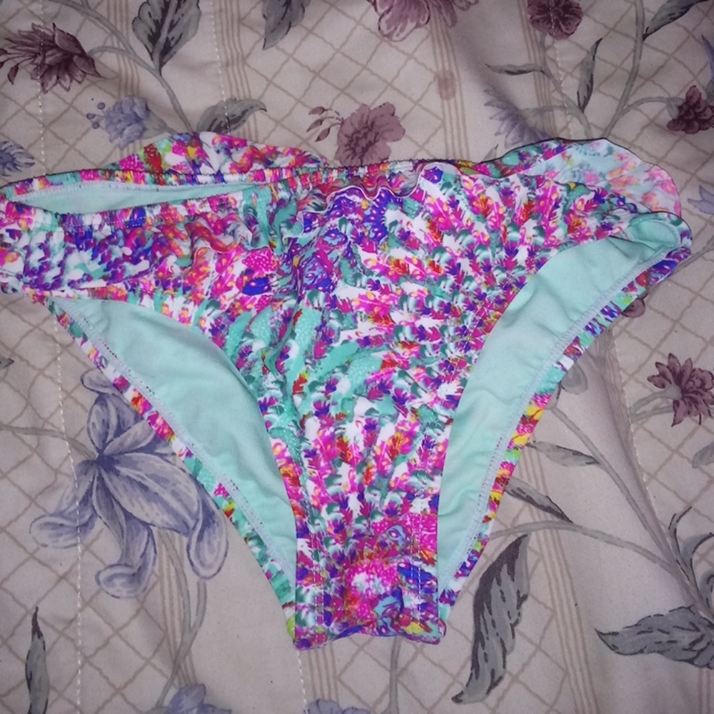 2 piece bathing suit
